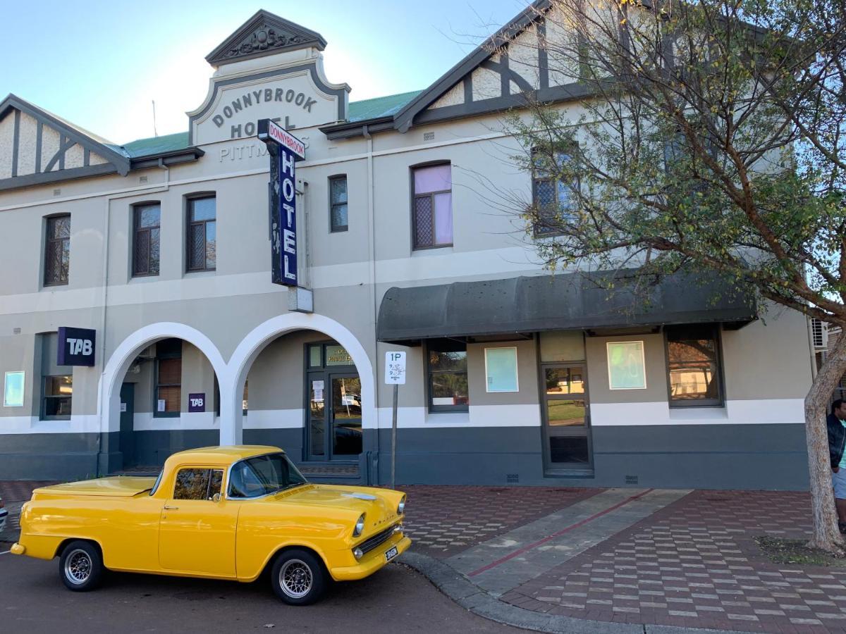 Donnybrook Hotel Wa Exterior photo